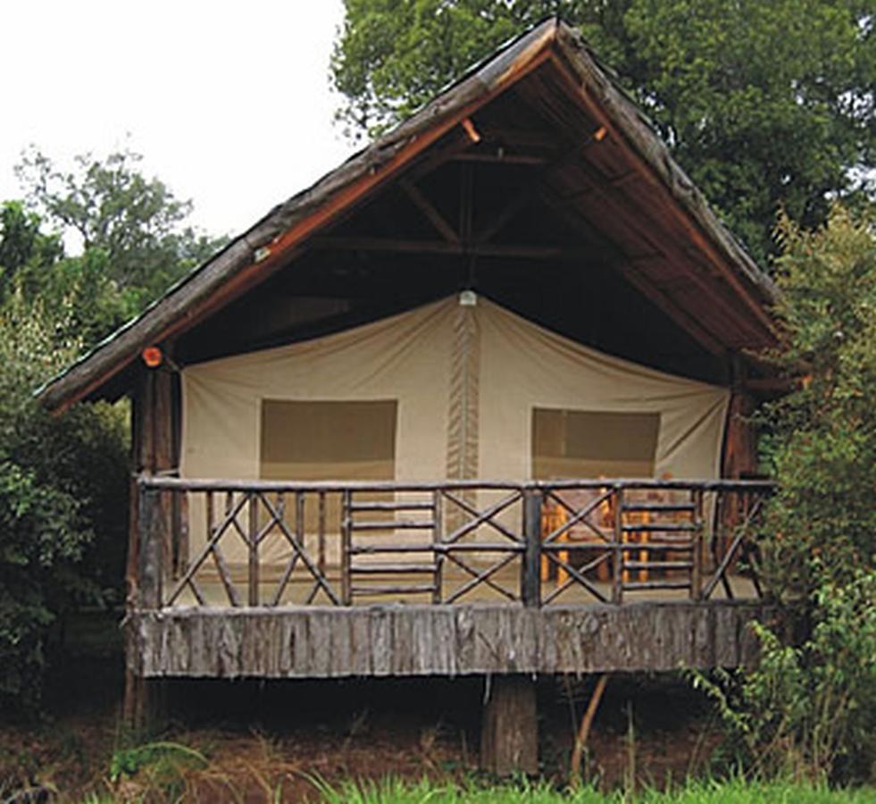 Sentrim Mara Camp Ololaimutiek Quarto foto